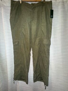 Wild Fable Olive Green Cargo Pants NWT